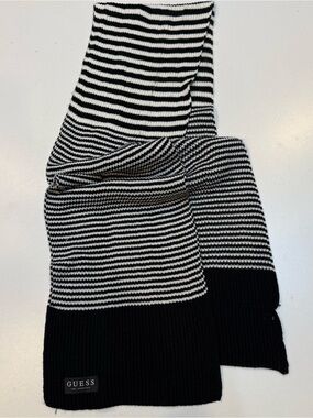 GUESS Black & White Striped Knit Scarf
